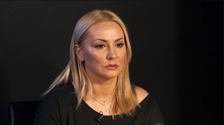 Омилениот член од жирито на „Пинкове ѕвездице“, Гоца Тржан доживеа сообраќајна несреќа!