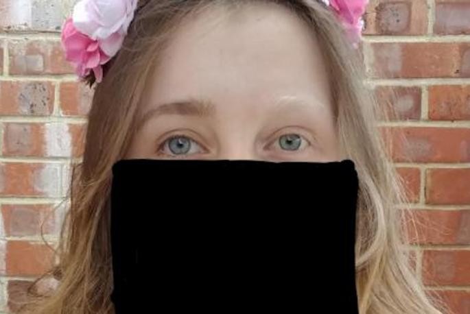 Потполно единствена: Милиони луѓе ги привлекува фотографијата на оваа девојка - еве зошто?
