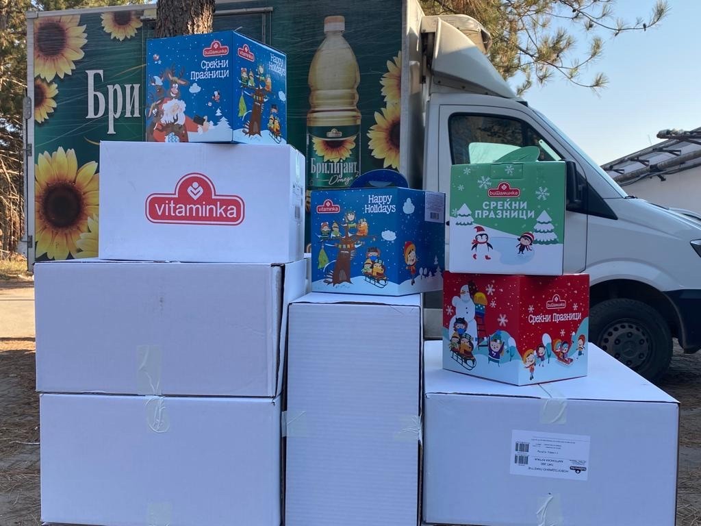 Витаминка со пакетчиња за штитениците на Националниот сојуз на глуви и наглуви