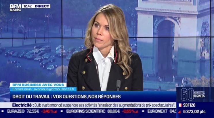 Совршениот стил го наследи од мајка ѝ, секогаш беше покрај неа: 3 совршени комбинации во режија на ќерката на Брижит Макрон (ФОТО)