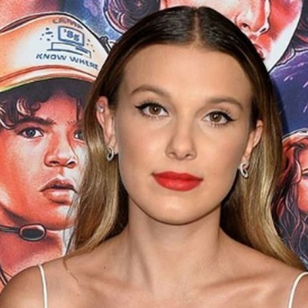 Ѕвездата на „Stranger Things“ во љубов: Мили сподели фотка со момчето?