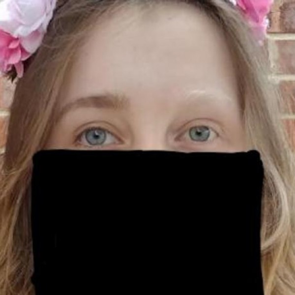 Потполно единствена: Милиони луѓе ги привлекува фотографијата на оваа девојка - еве зошто?