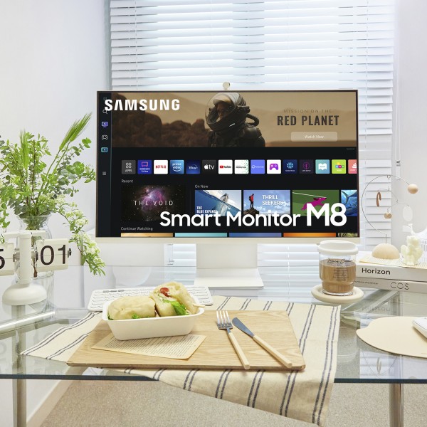 Samsung Smart Monitor M8 одсега достапен и во Северна Македонија