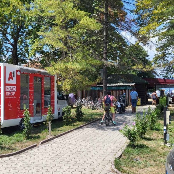 А1 Македонија уште поблиску до своите корисници - мобилни продажни салони до најоддалечените места